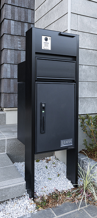 宅配ボックス付き門柱
