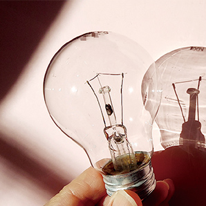 創った電力を使って、売電できる「太陽光発電システム」を搭載。