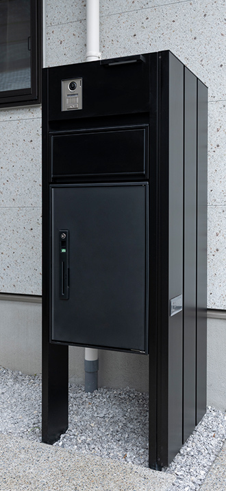 宅配ボックス付き門柱