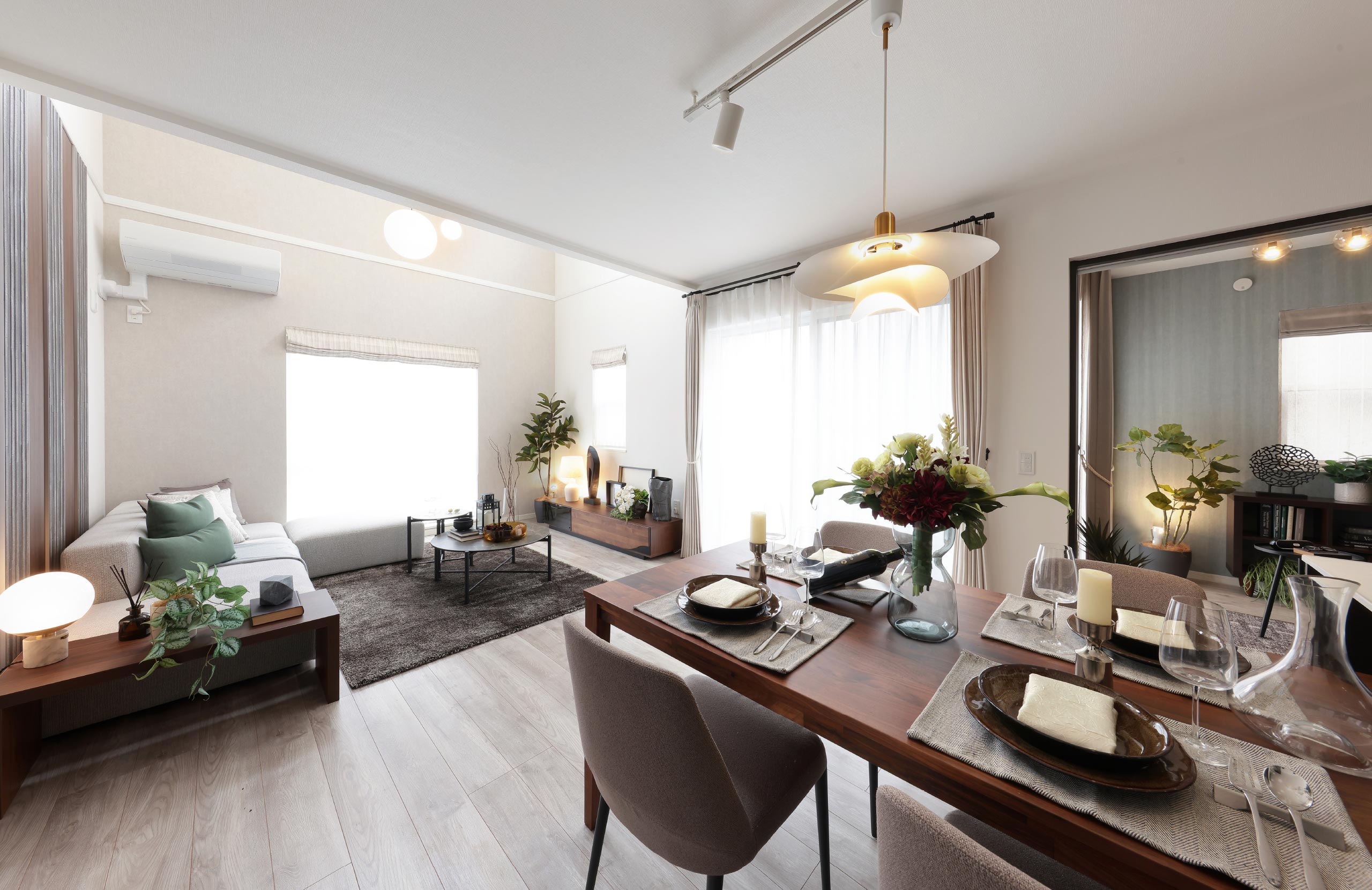 LIVING DINING