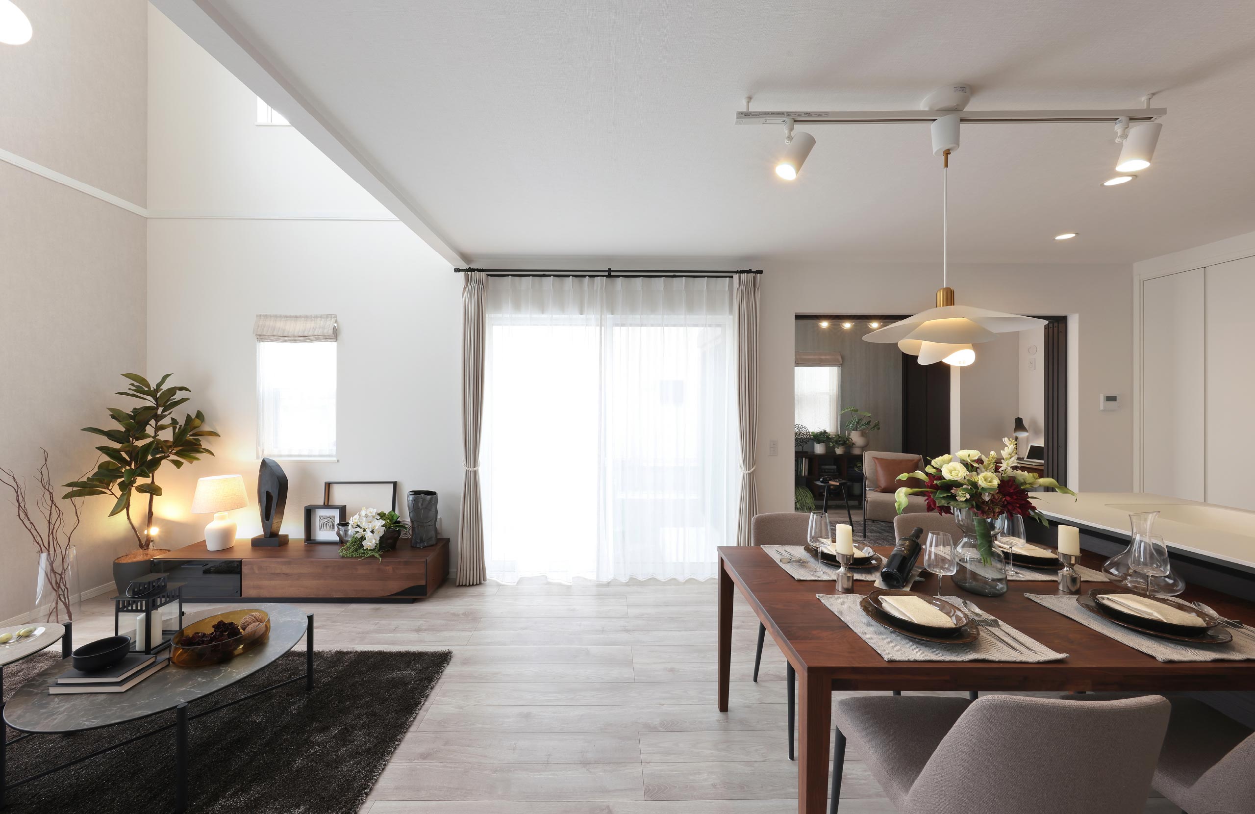 LIVING DINING