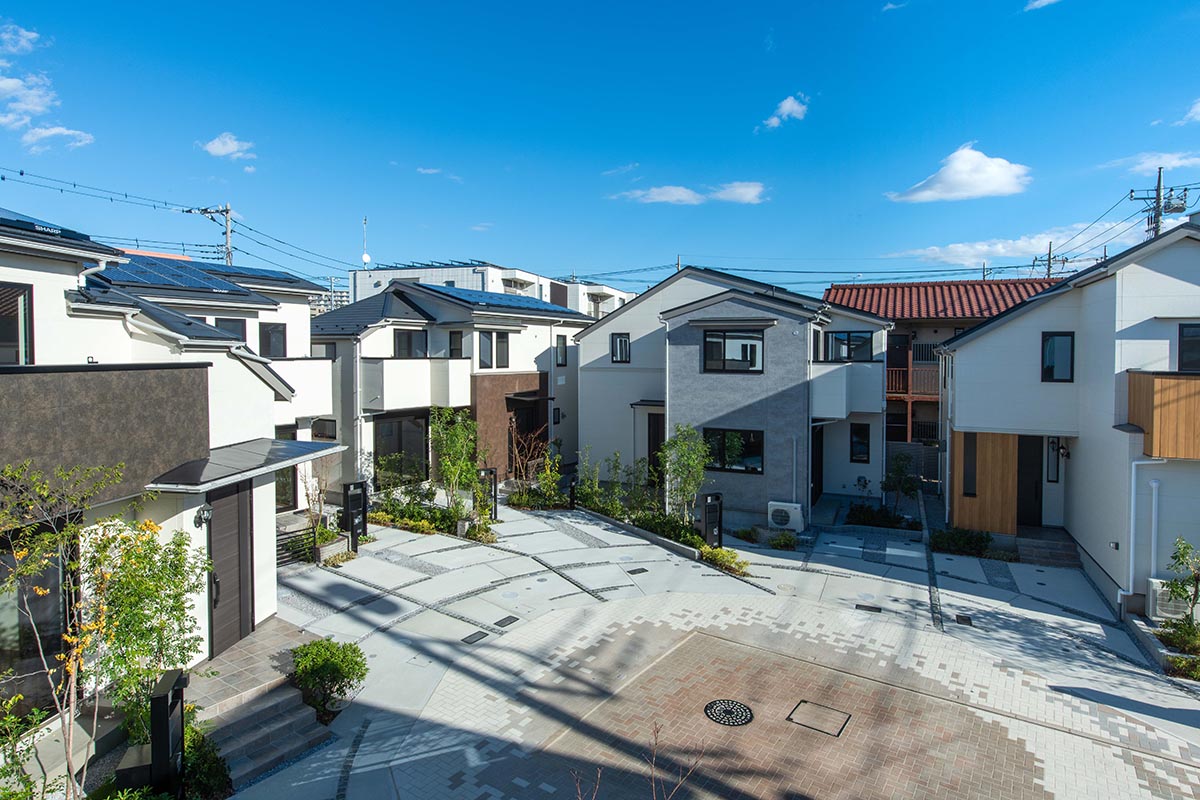 リーフィア狛江蒼翠の街・時彩の邸