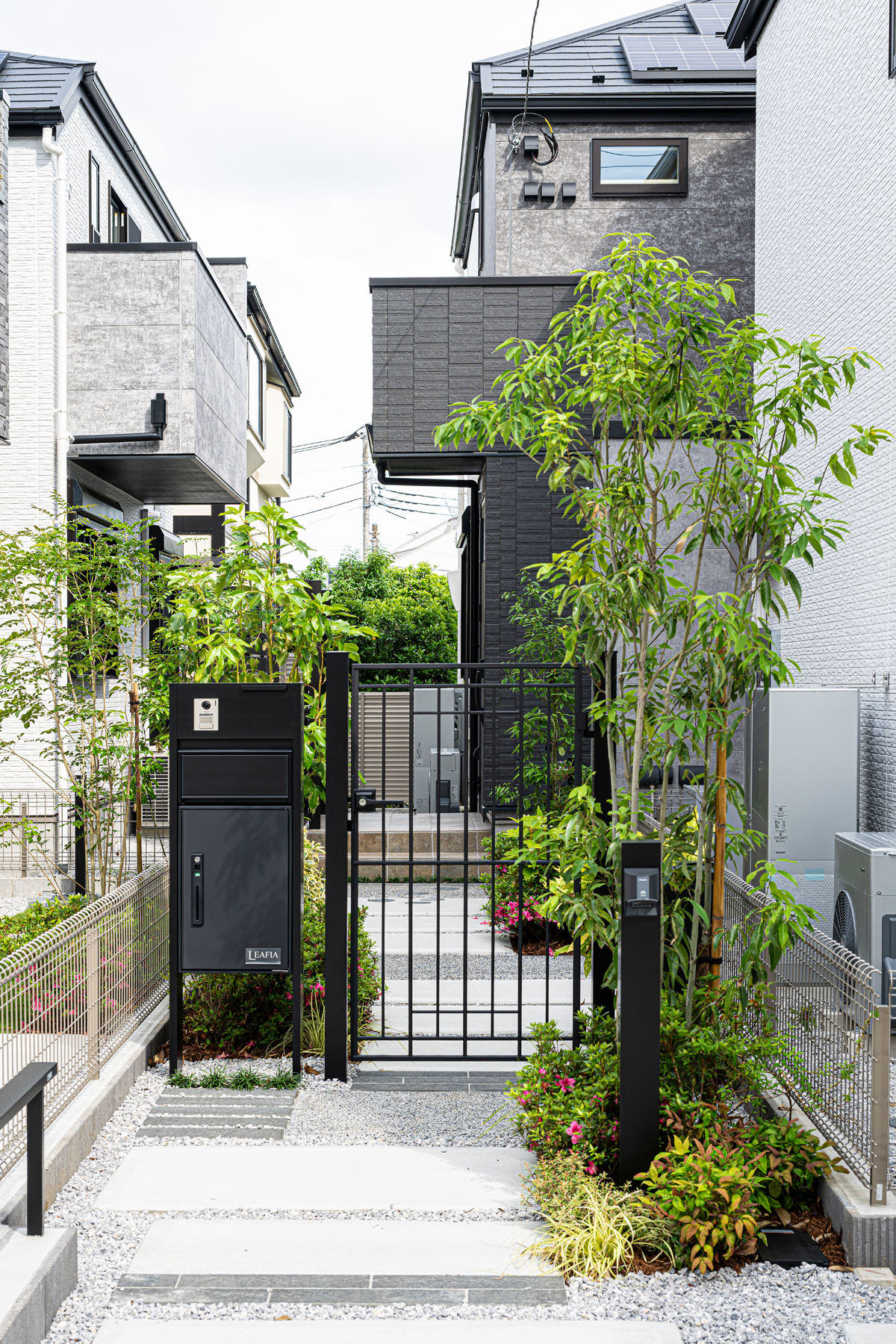 リーフィア狛江和泉本町2丁目