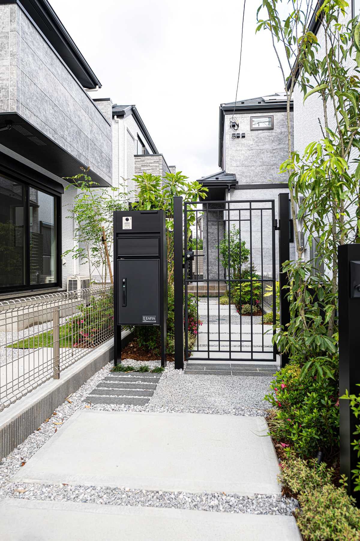 リーフィア狛江和泉本町2丁目