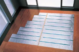 ガス温水式床暖房
